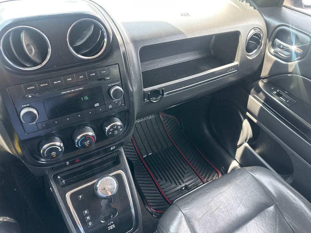 2014 Jeep Patriot Image 43