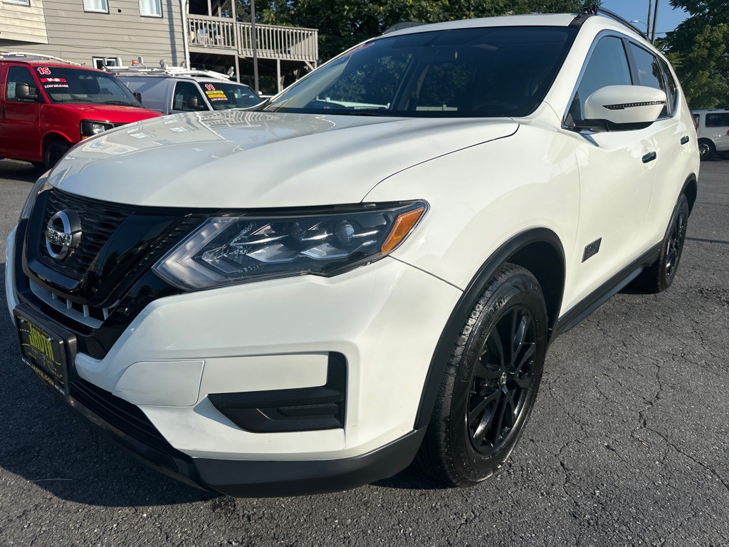 2017 Nissan Rogue Image 46