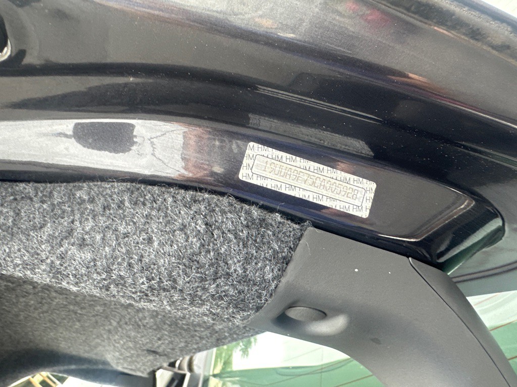 2012 Acura TL Image 10