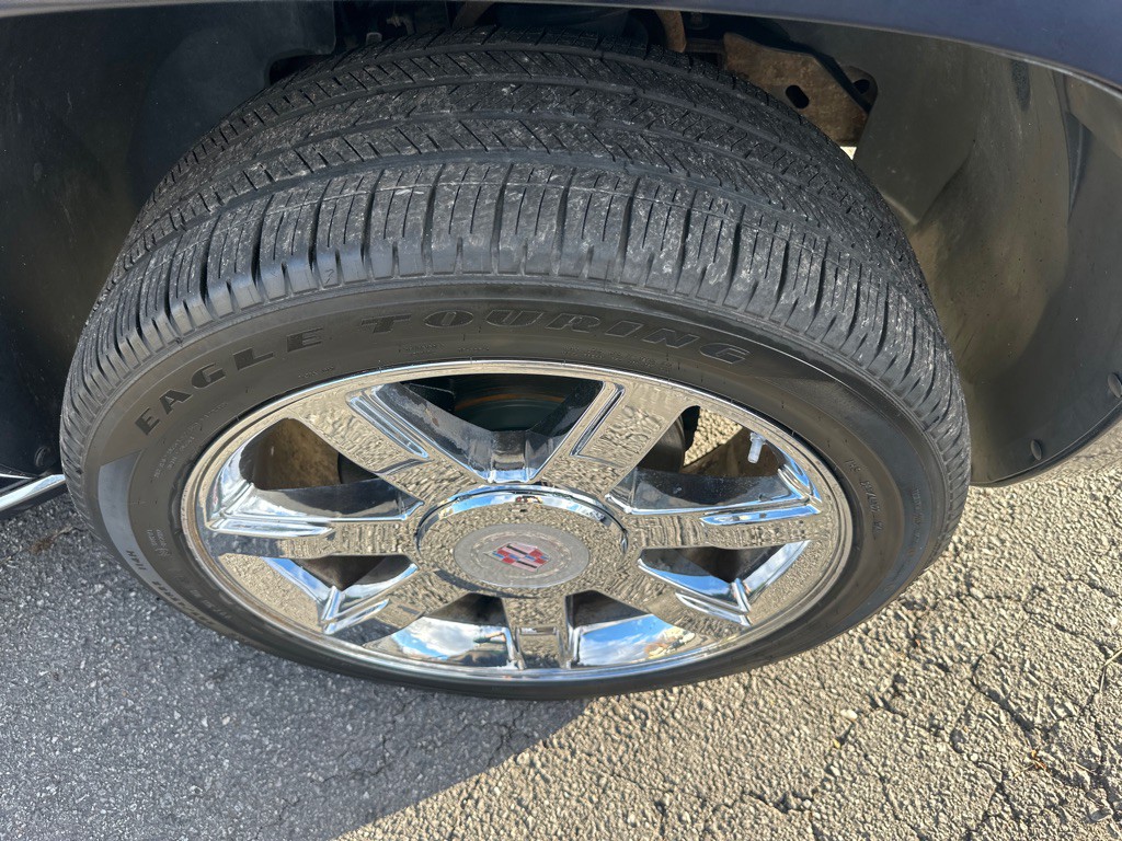 2008 Cadillac Escalade Image 49
