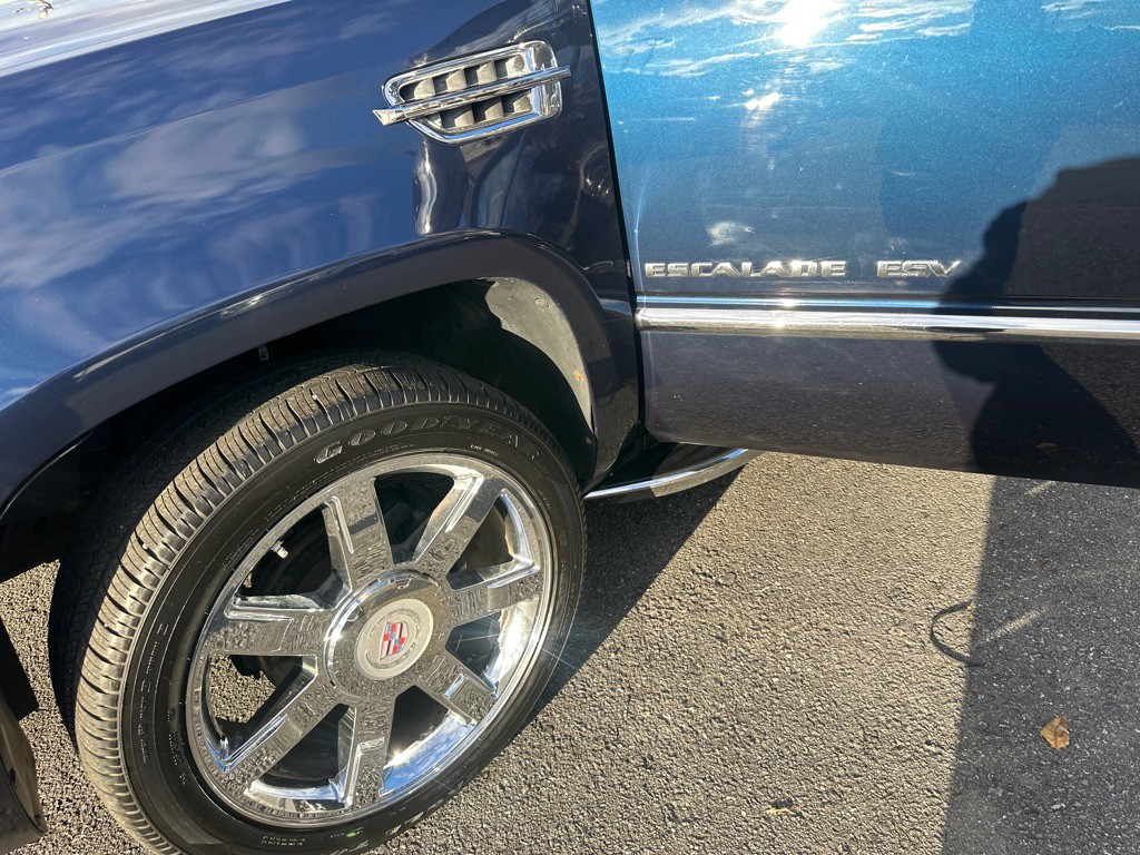 2008 Cadillac Escalade Image 53