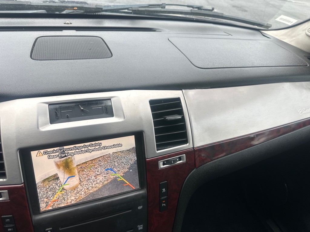 2008 Cadillac Escalade Image 64