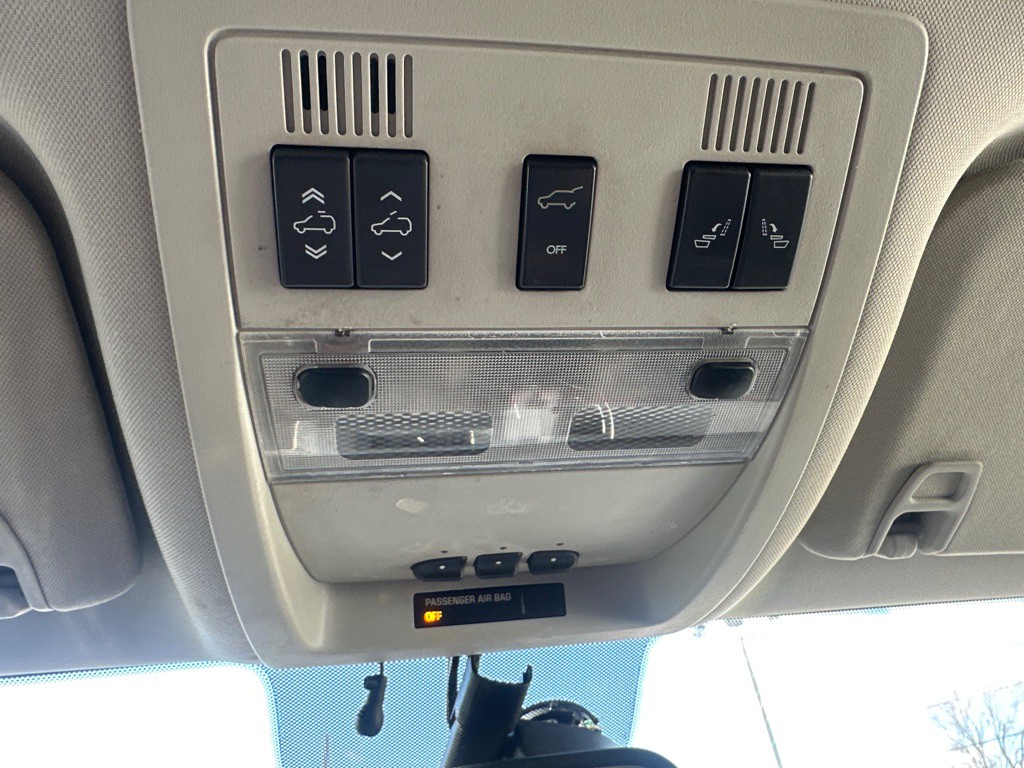 2008 Cadillac Escalade Image 72