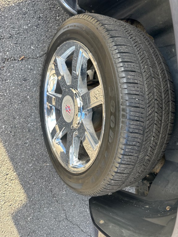 2008 Cadillac Escalade Image 64