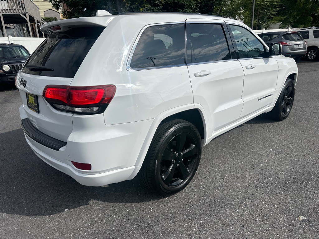 2015 Jeep Grand Cherokee Image 4