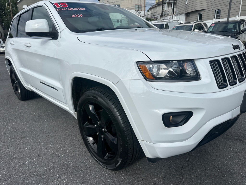 2015 Jeep Grand Cherokee Image 11