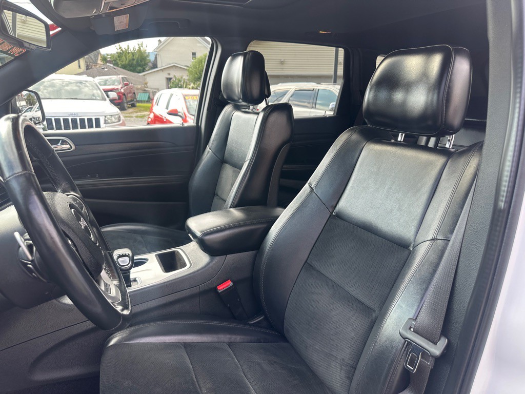 2015 Jeep Grand Cherokee Image 23