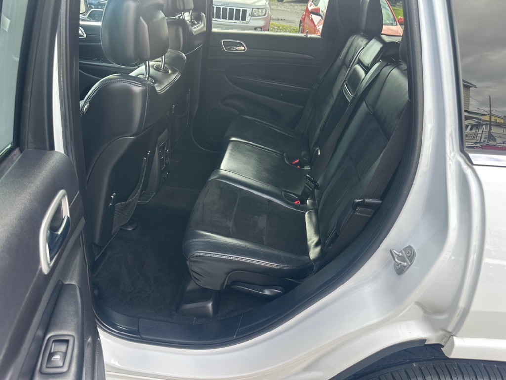 2015 Jeep Grand Cherokee Image 25