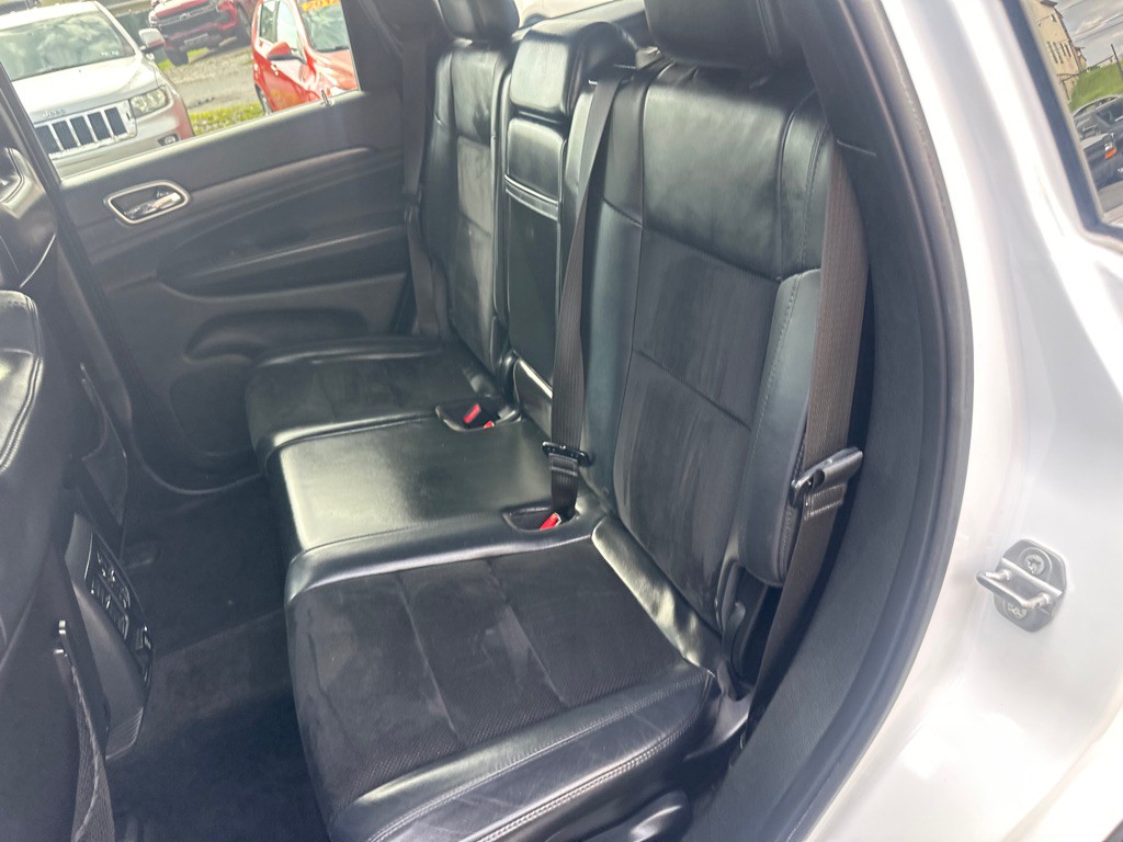 2015 Jeep Grand Cherokee Image 30