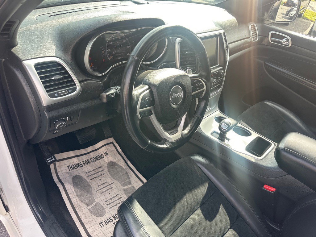 2015 Jeep Grand Cherokee Image 34