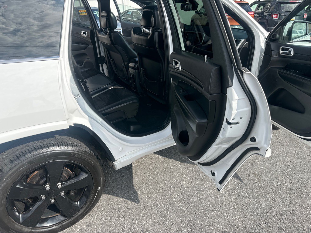2015 Jeep Grand Cherokee Image 46