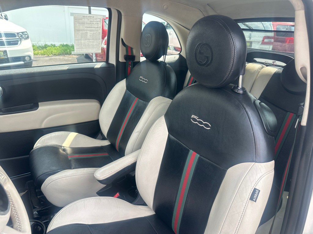 2012 FIAT 500 Image 36