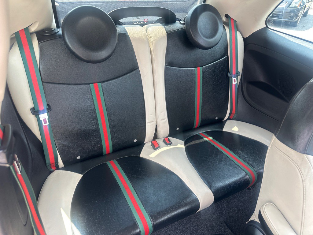 2012 FIAT 500 Image 37
