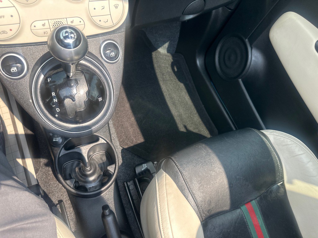 2012 FIAT 500 Image 59