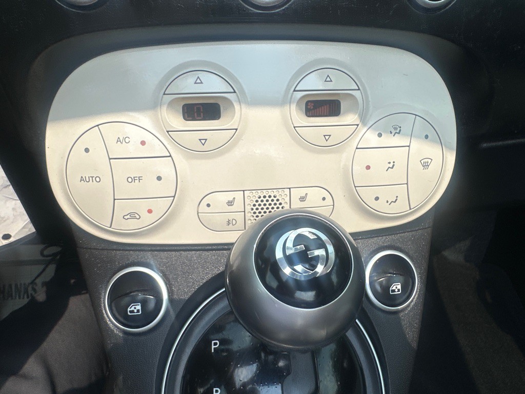 2012 FIAT 500 Image 67