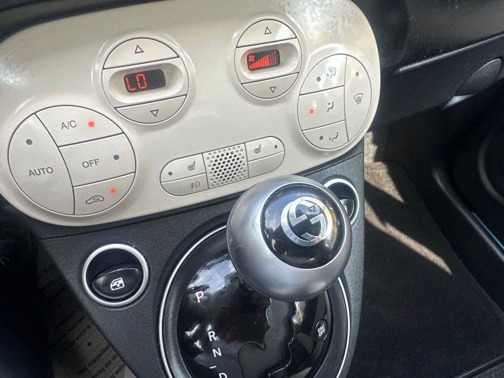 2012 FIAT 500 Image 89
