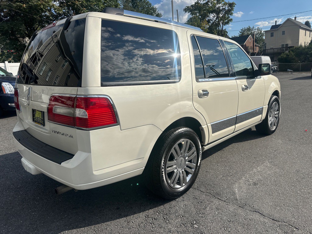 2007 Lincoln Navigator Image 53