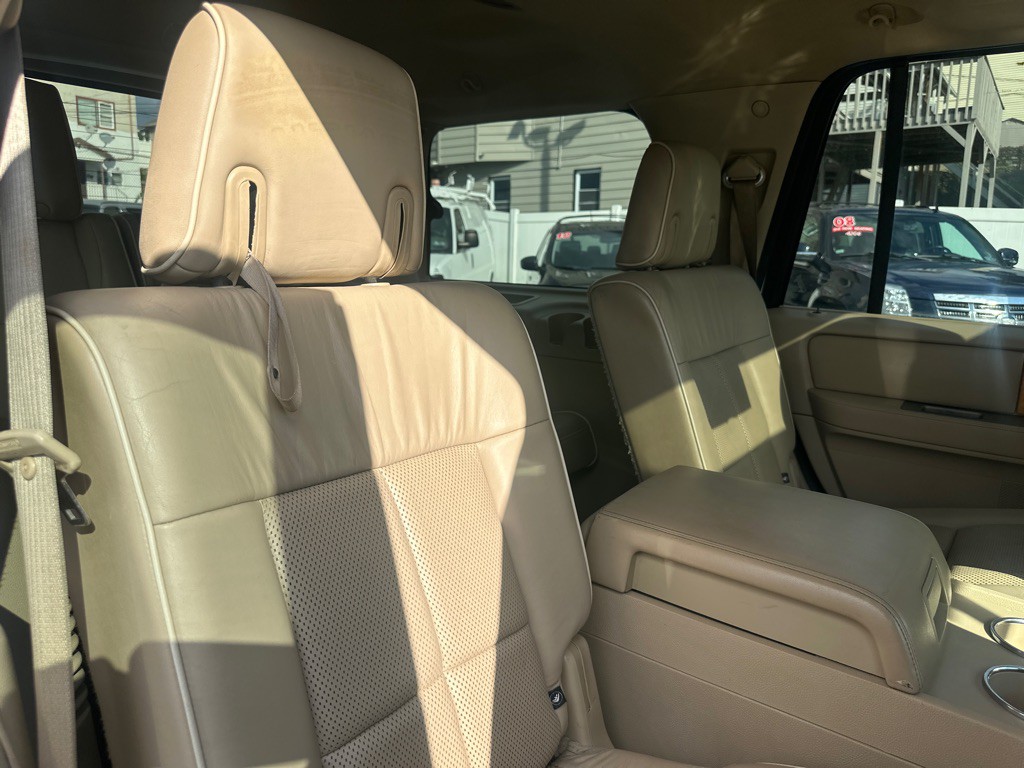 2007 Lincoln Navigator Image 74