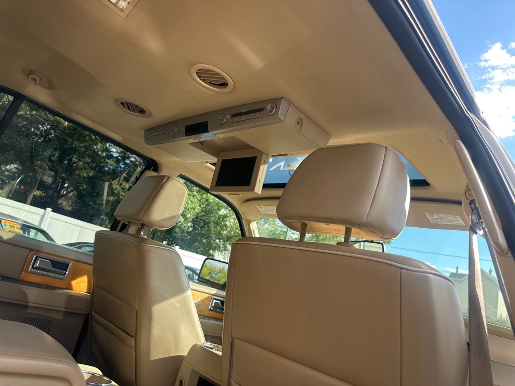2007 Lincoln Navigator Image 75