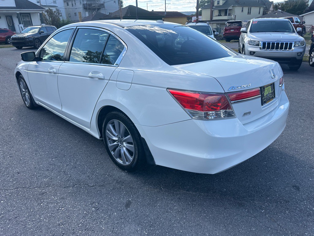 2012 Honda Accord Image 3