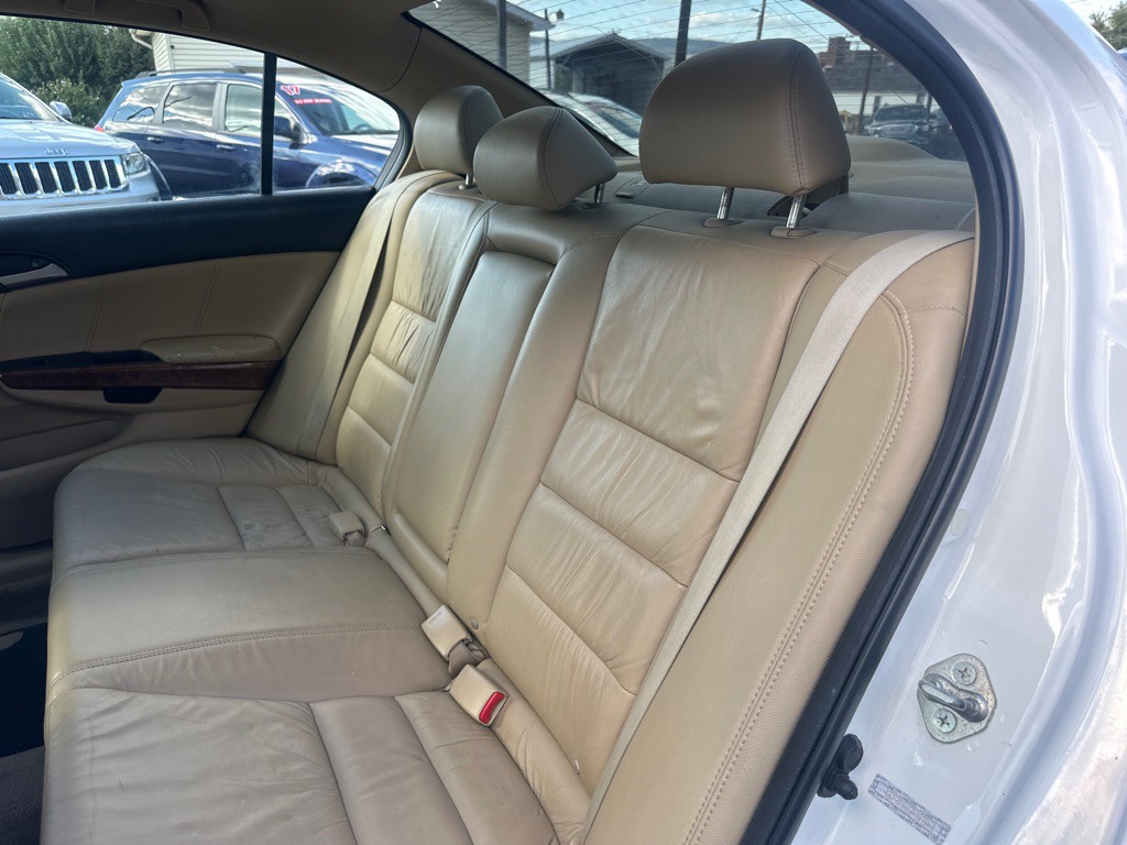 2012 Honda Accord Image 12
