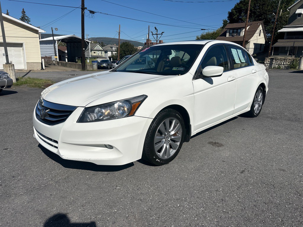 2012 Honda Accord Image 1