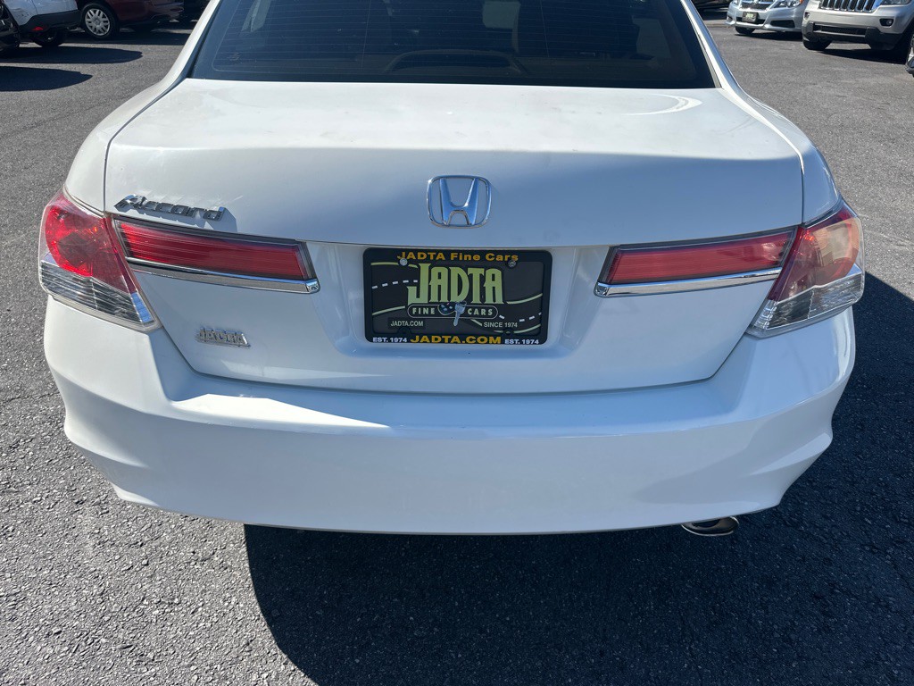 2012 Honda Accord Image 10