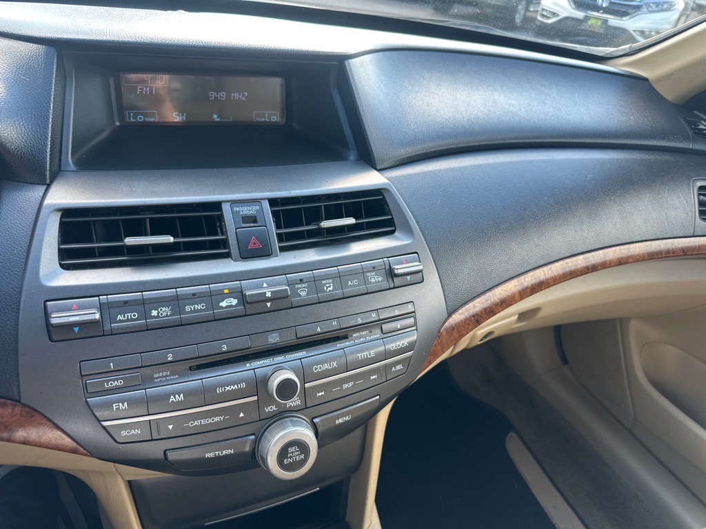 2012 Honda Accord Image 36