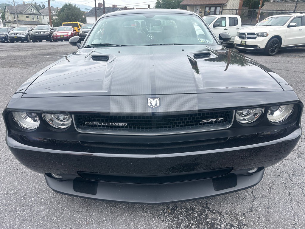 2009 Dodge Challenger Image 8