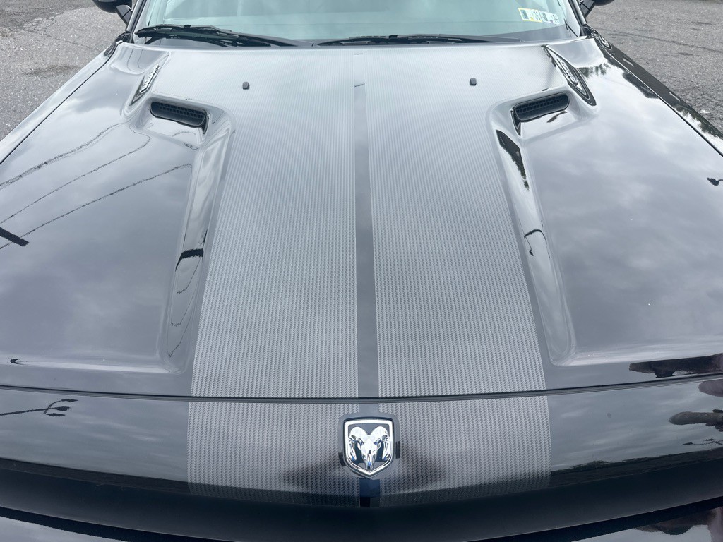 2009 Dodge Challenger Image 15