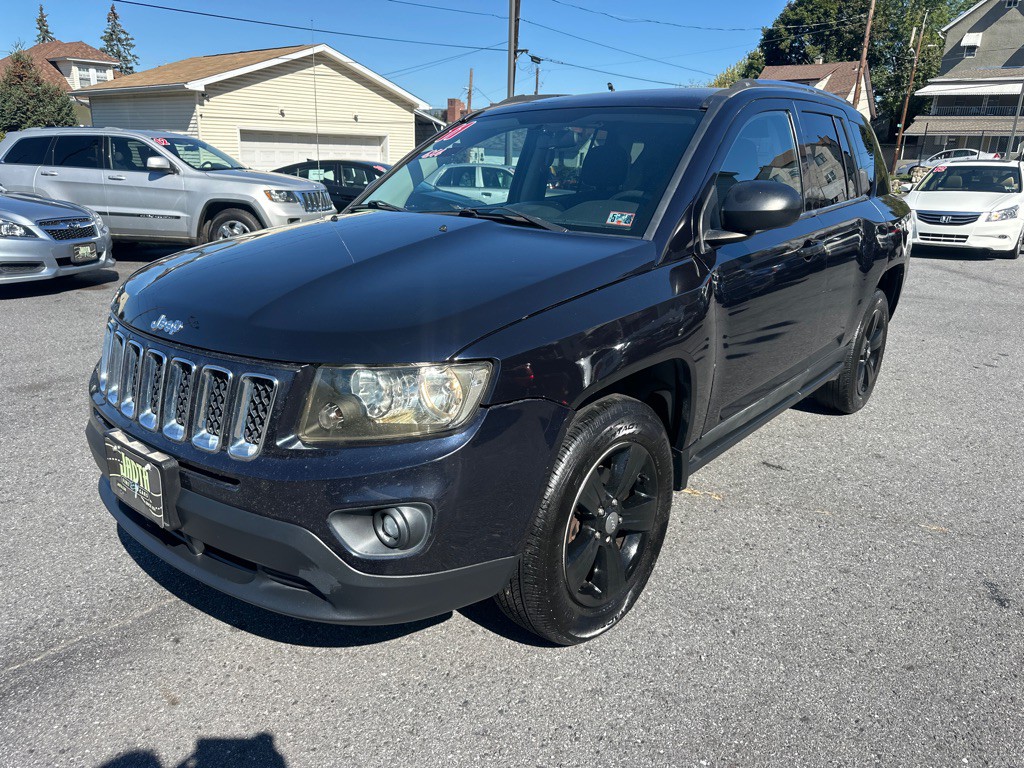 2011 Jeep Compass Image 1