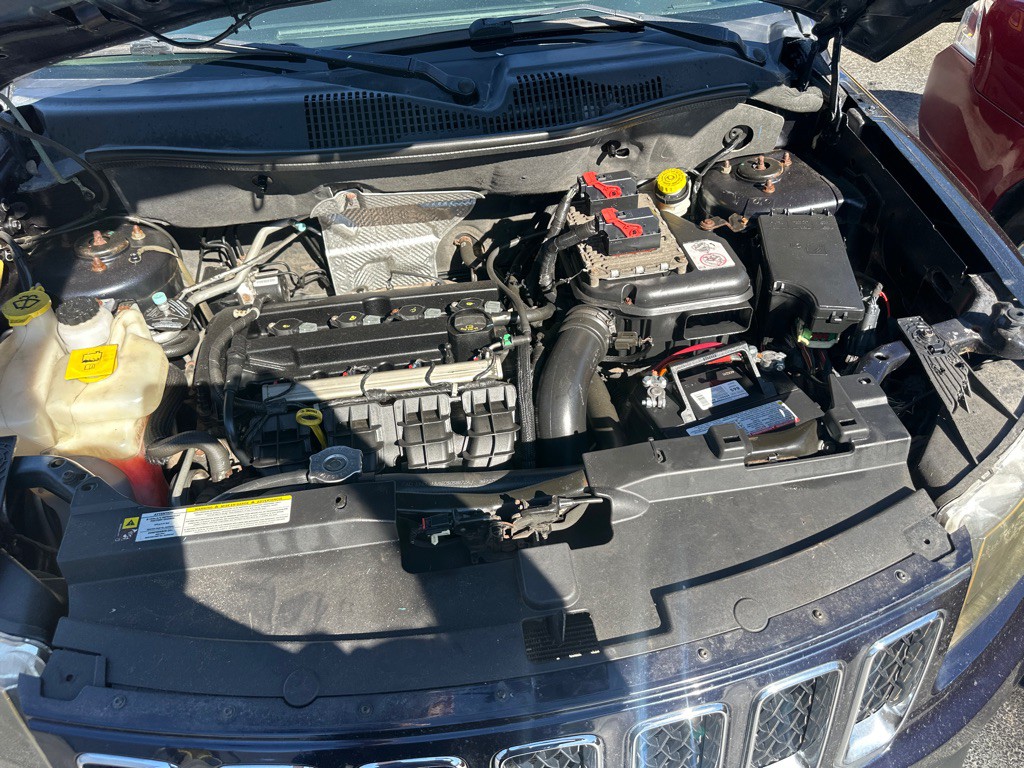 2011 Jeep Compass Image 35