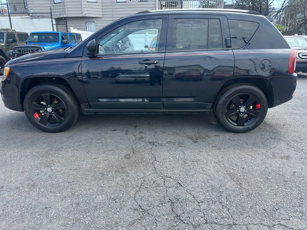 2011 Jeep Compass Image 6