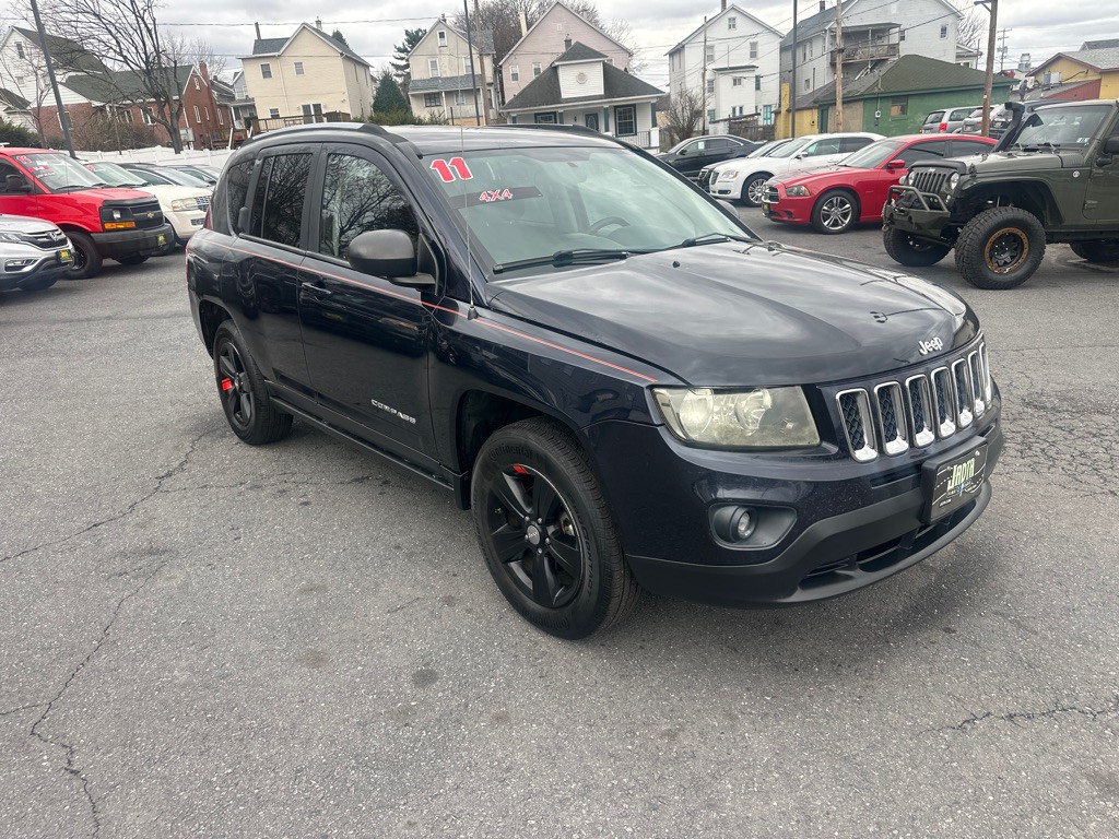 2011 Jeep Compass Image 16