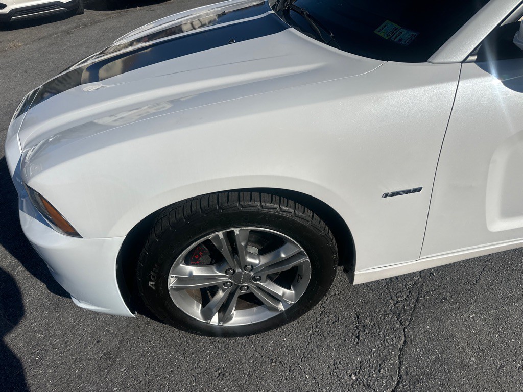 2014 Dodge Charger Image 12