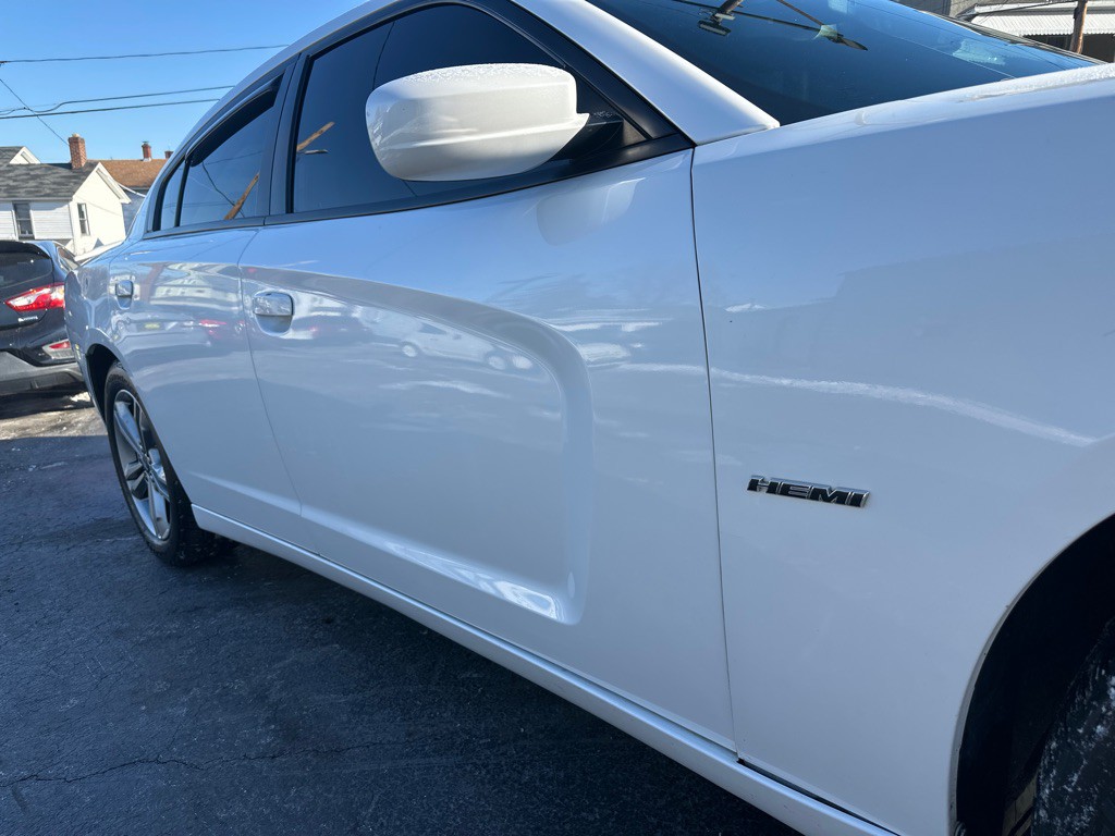 2014 Dodge Charger Image 22