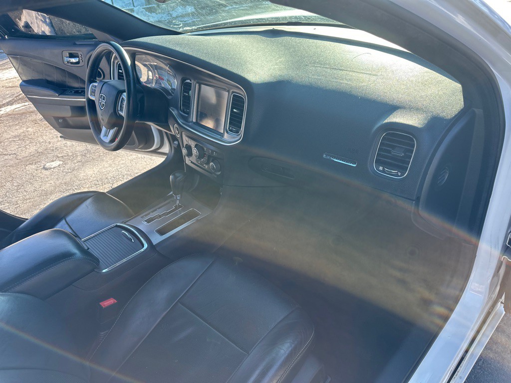 2014 Dodge Charger Image 34