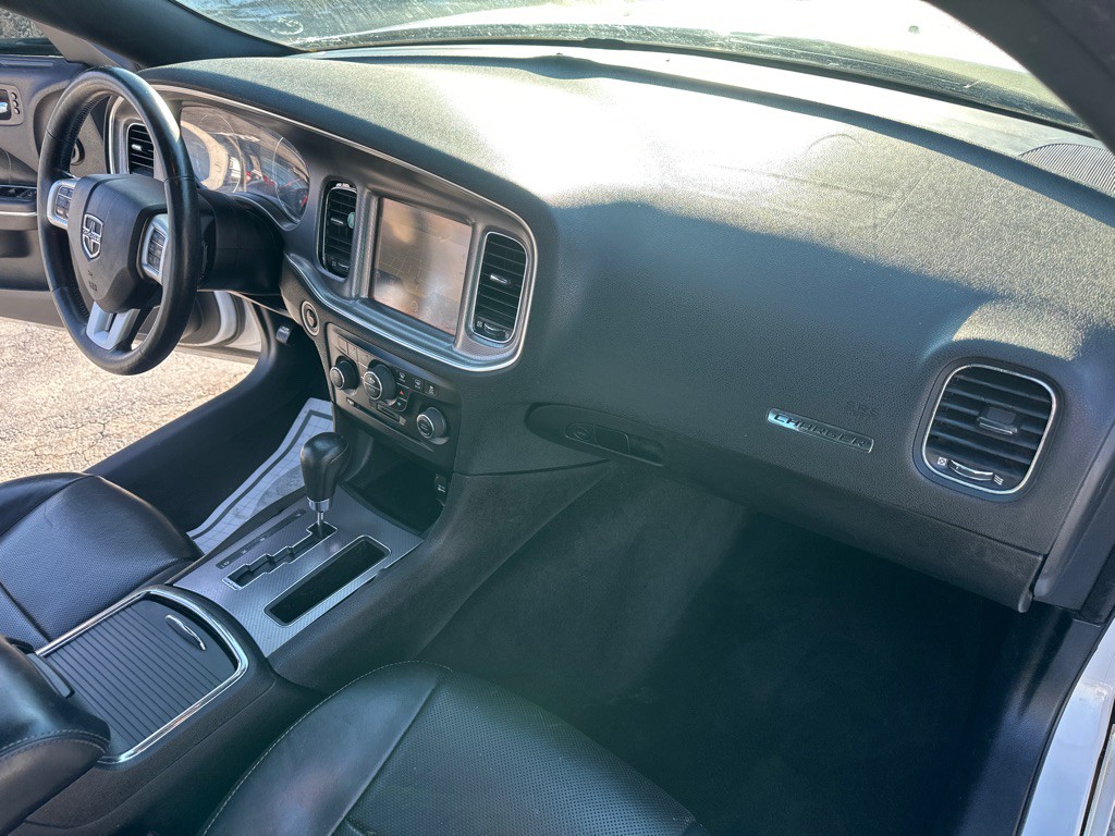 2014 Dodge Charger Image 41