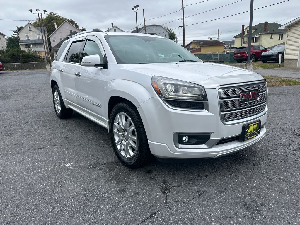 2016 GMC Acadia Image 2