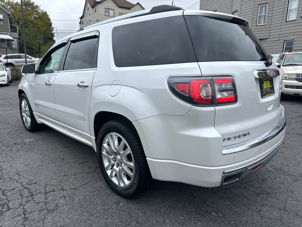 2016 GMC Acadia Image 6