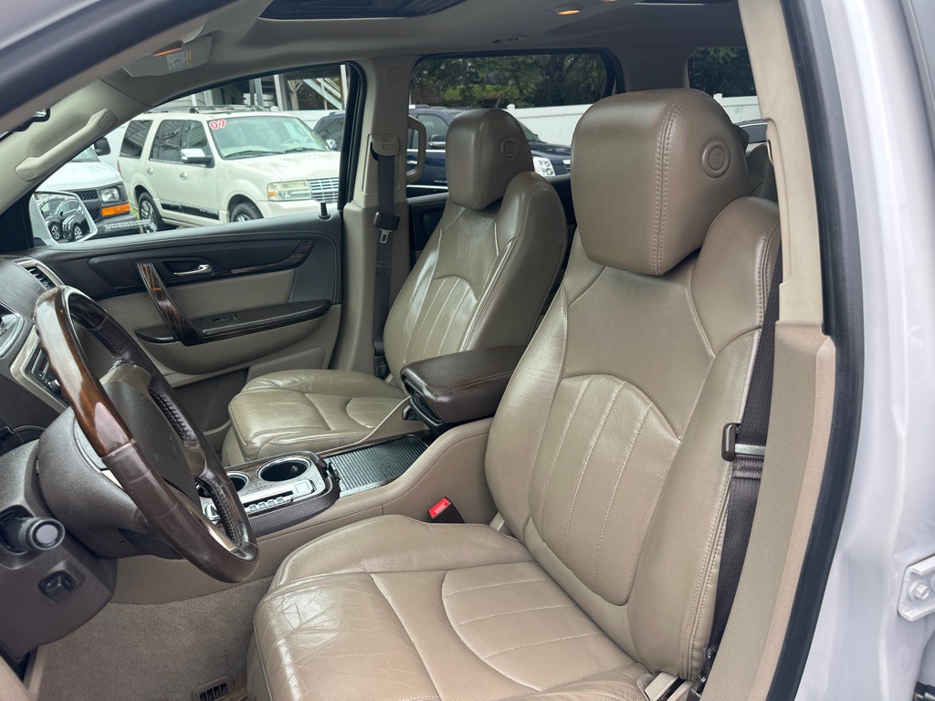 2016 GMC Acadia Image 23