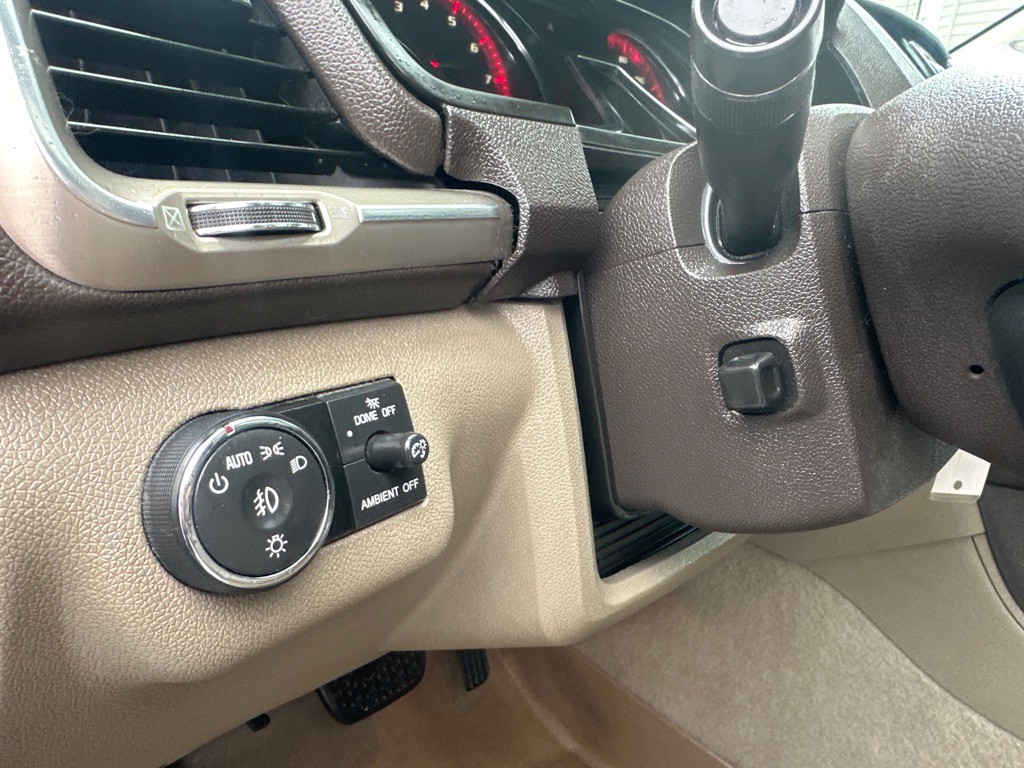 2016 GMC Acadia Image 25