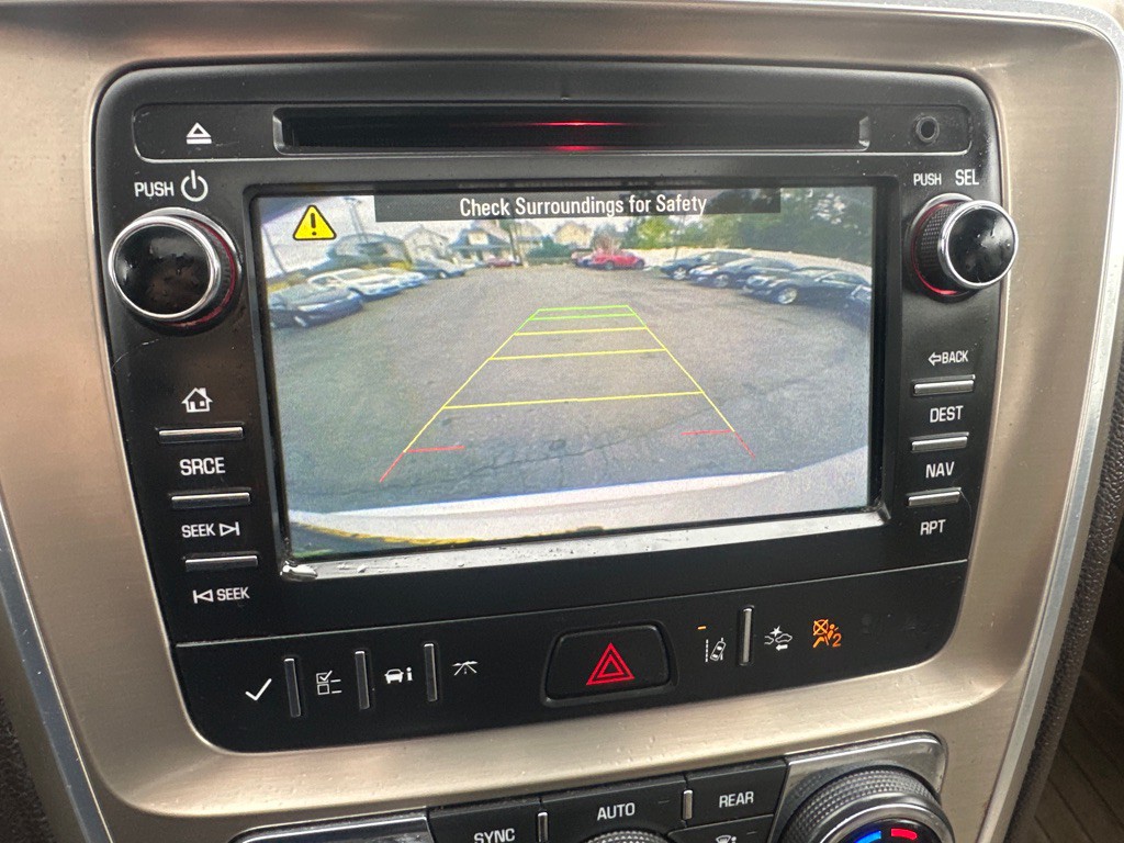 2016 GMC Acadia Image 39