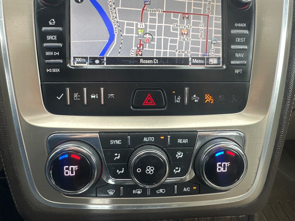 2016 GMC Acadia Image 40