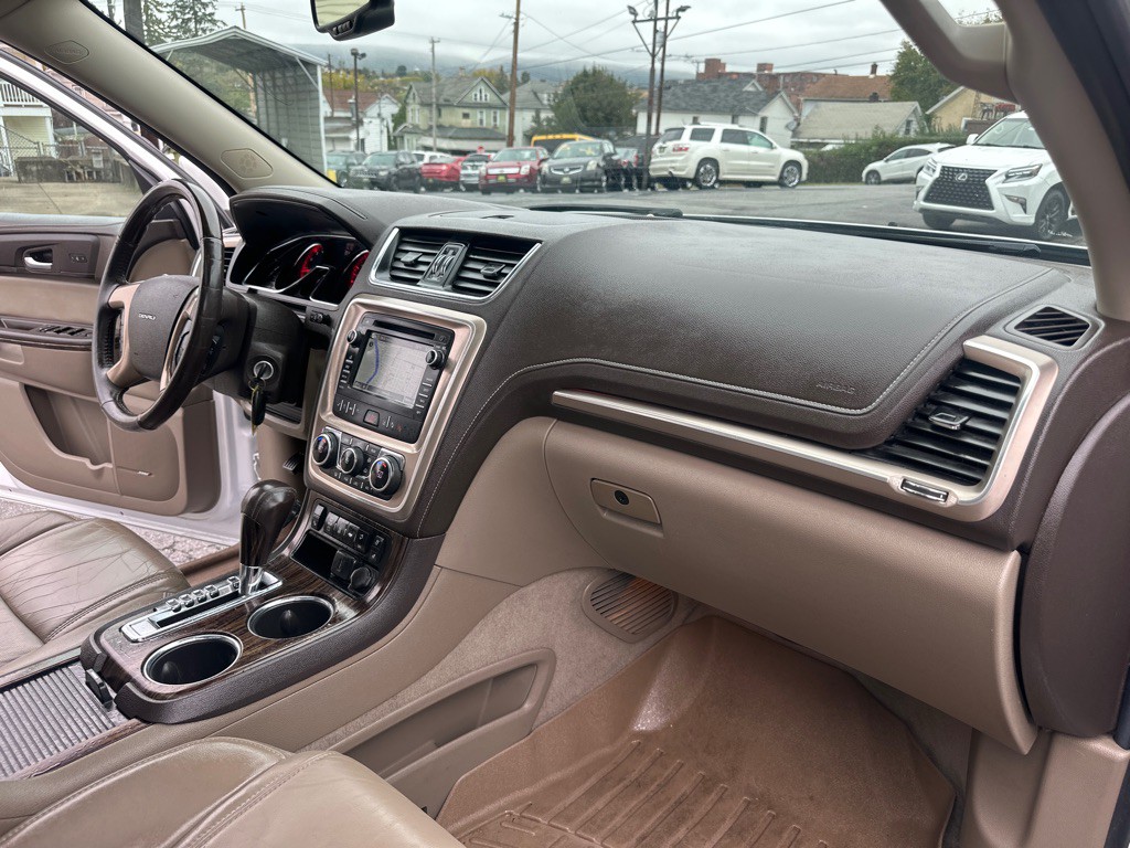 2016 GMC Acadia Image 52
