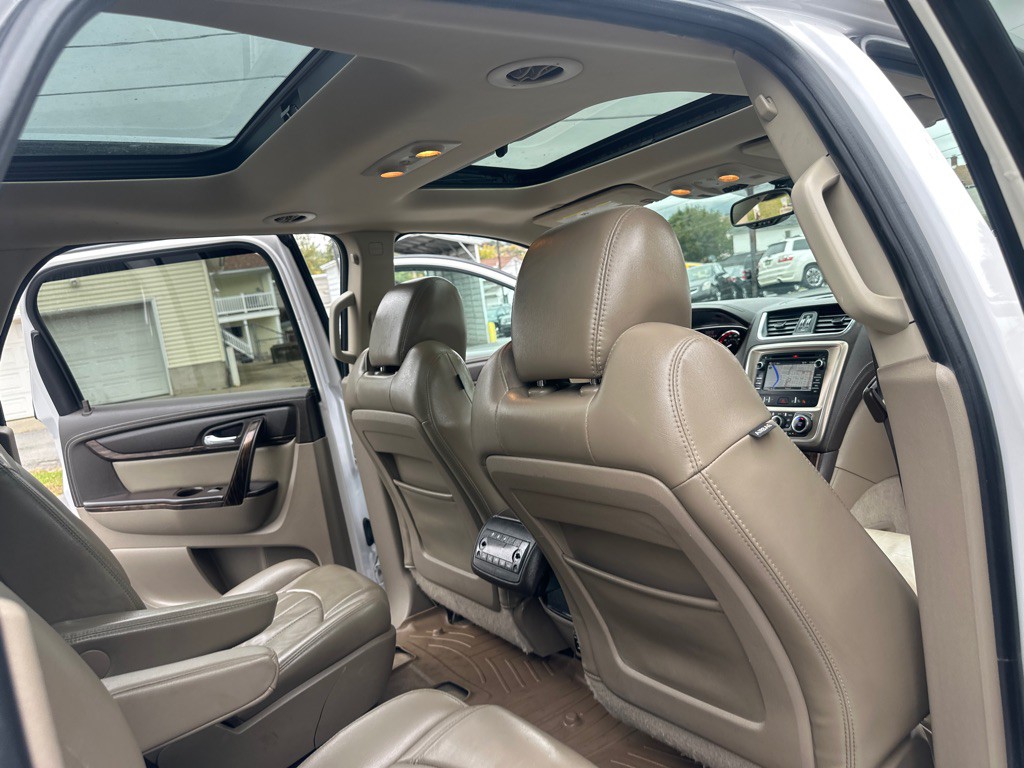 2016 GMC Acadia Image 57
