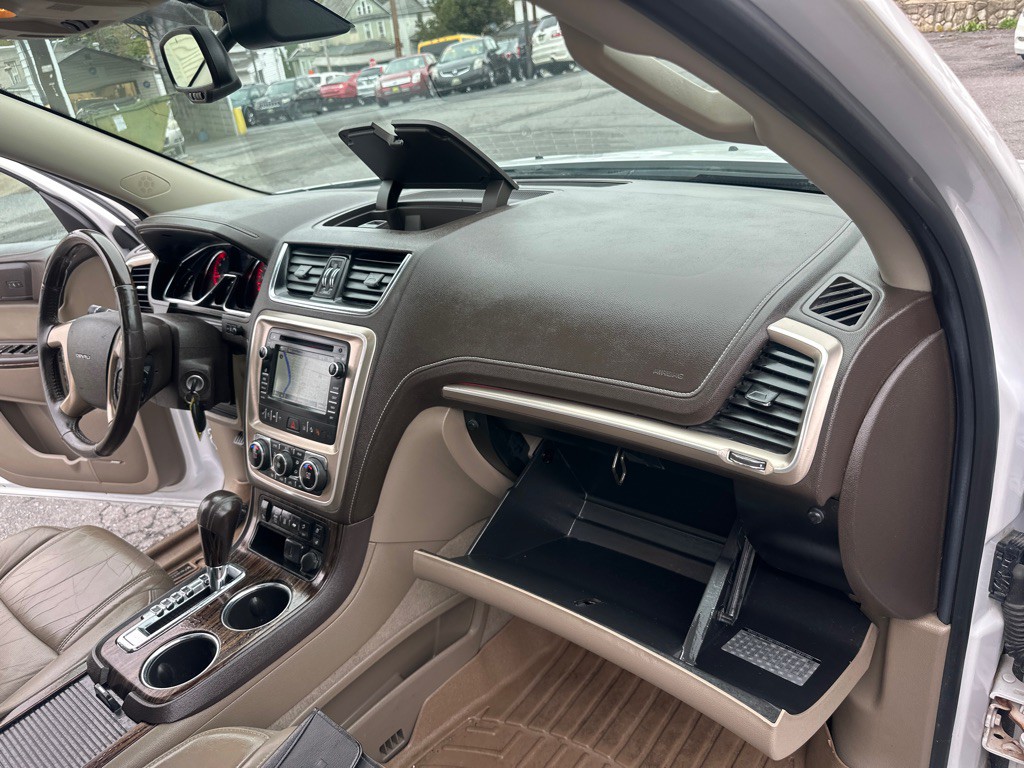 2016 GMC Acadia Image 66