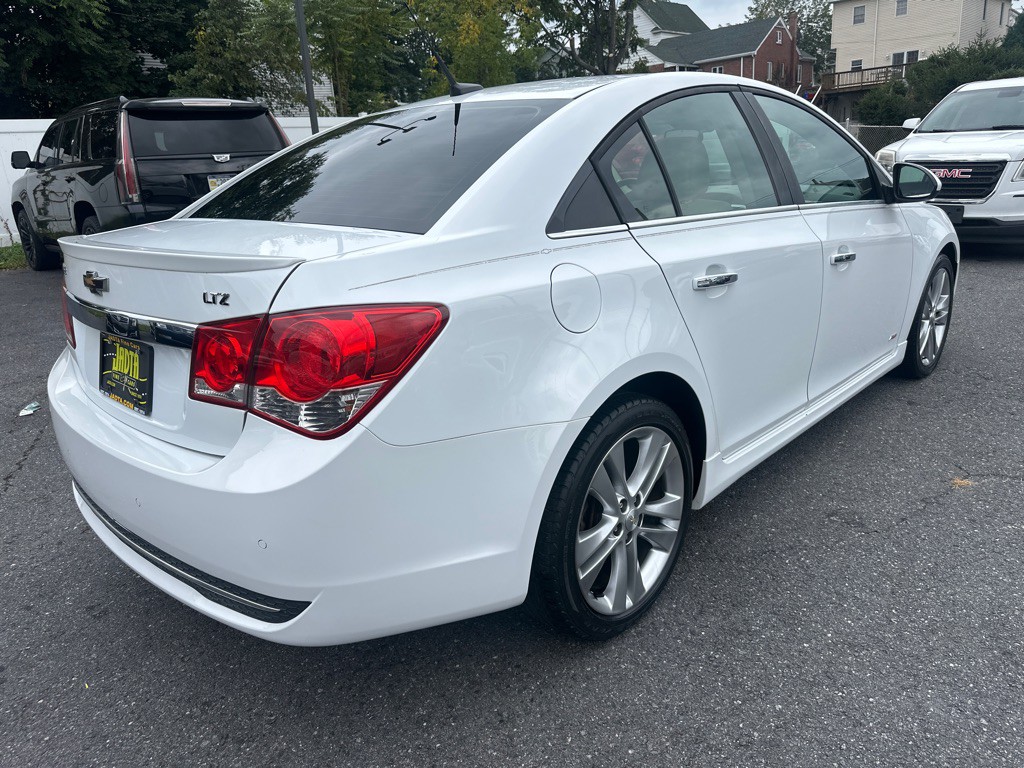 2013 Chevrolet Cruze Image 7