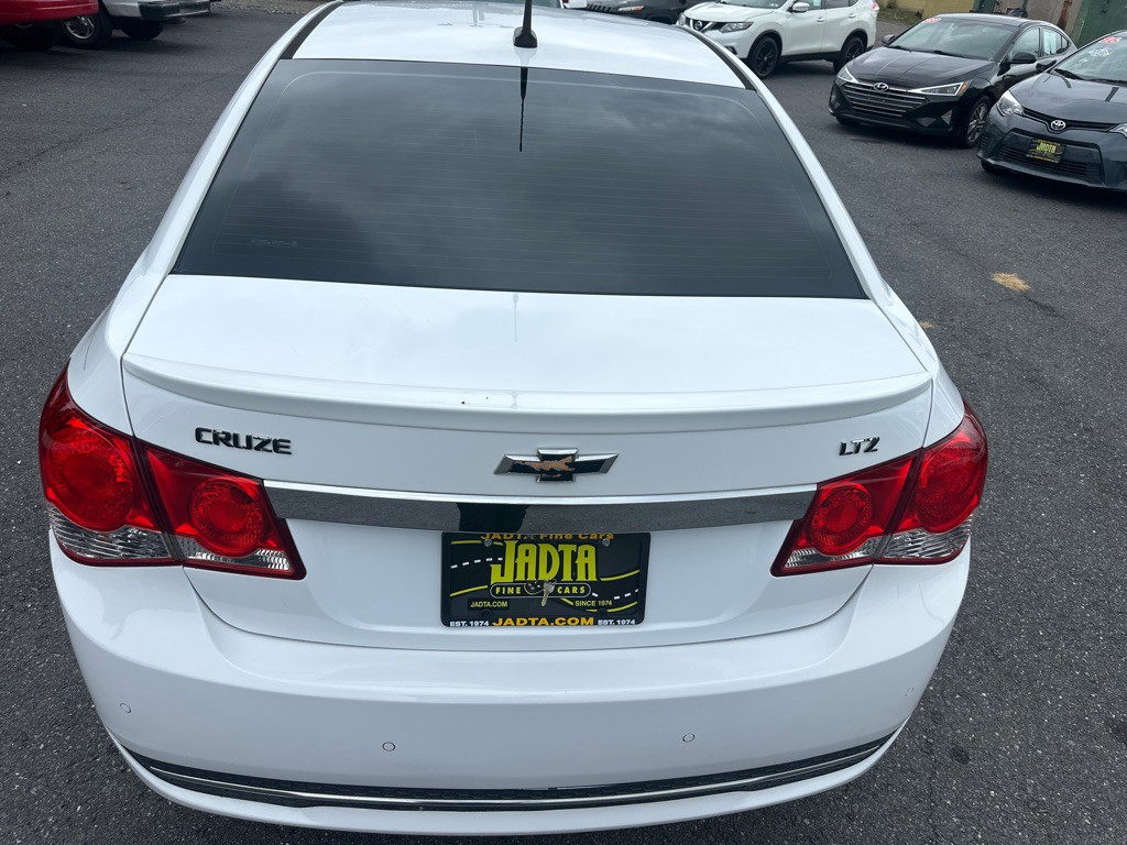 2013 Chevrolet Cruze Image 10