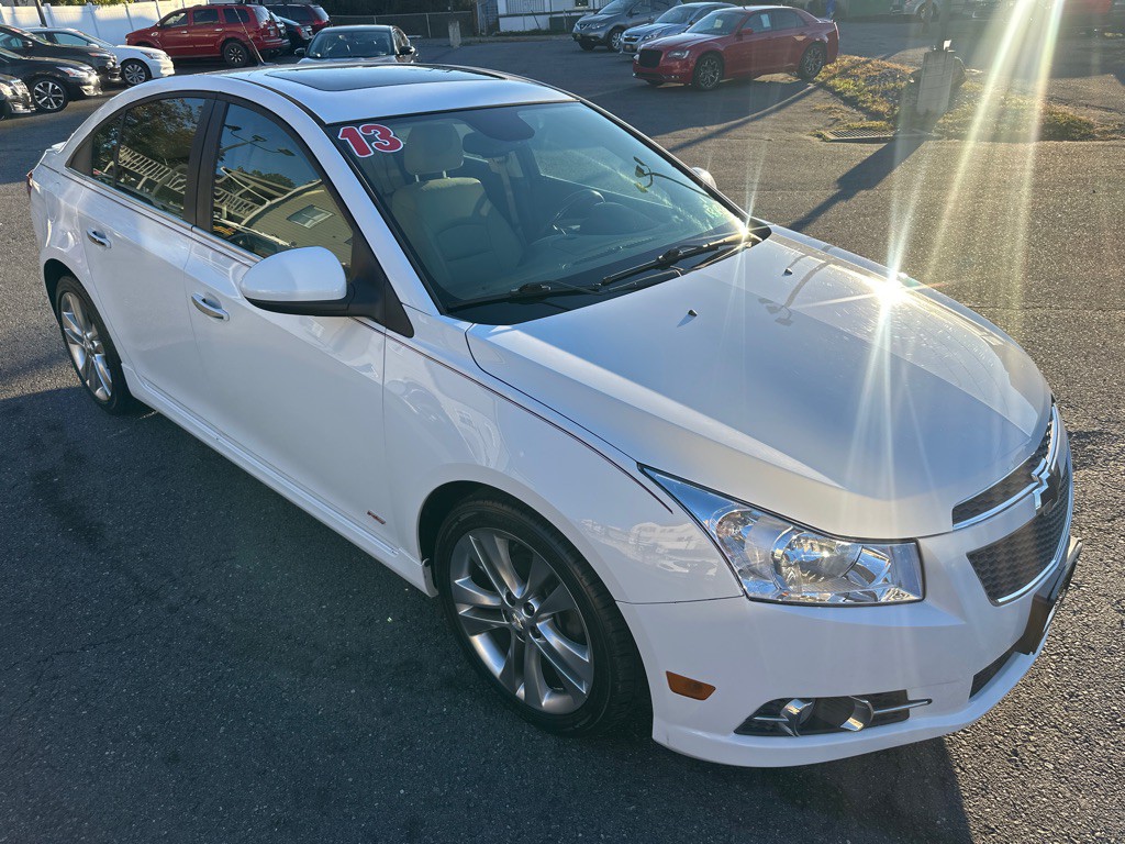 2013 Chevrolet Cruze Image 17